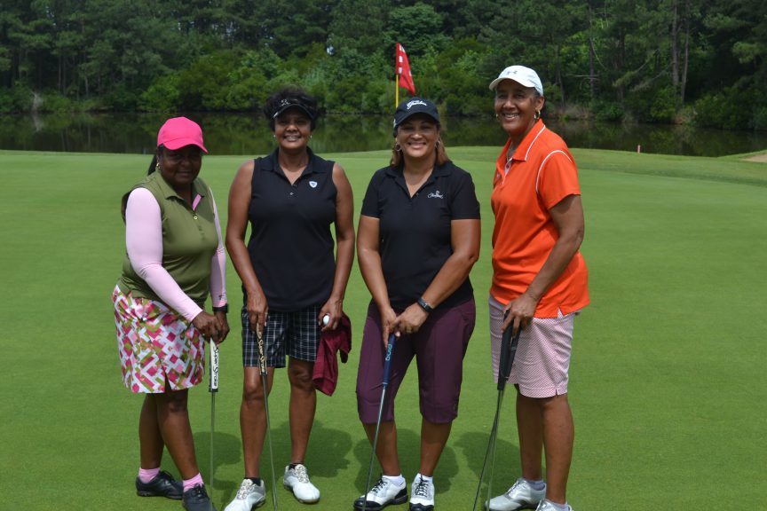 Women golfers on the green at CRMC Foundation's 2019 Southern Maryland Women's Golf Invitational
